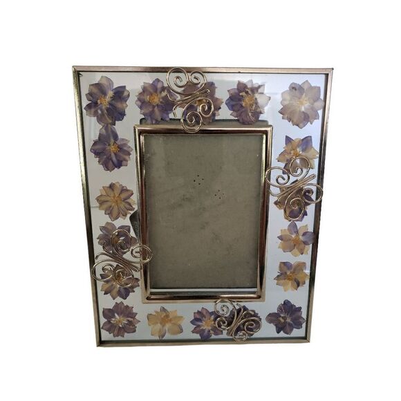 Metal & Glass Picture Frame - Picture 1 of 6